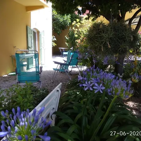 Duplex Oasis Avec Jardin Dans Vieille דירה מנטון